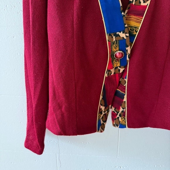 Vintage D’Allaird’s Red Cardigan with Patterned Trim - Picture 4 of 9
